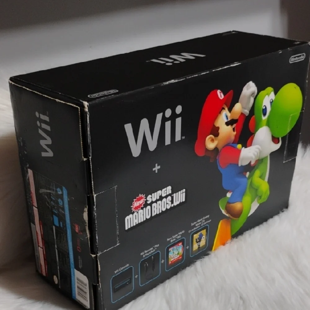 Nintendo Wii Black Super Mario Bros. Galaxy & 1 Controller Works Perfectly